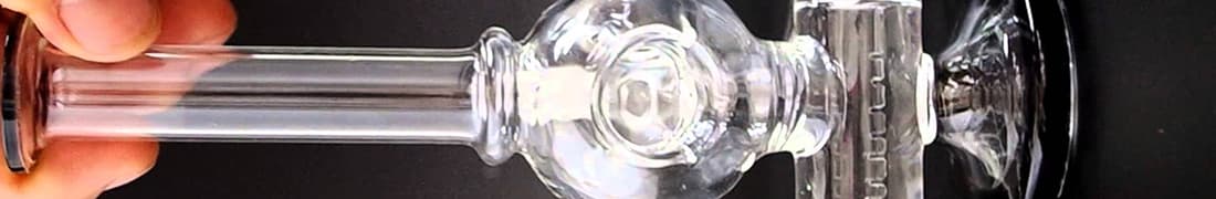 How to Clean a Glass Pipe